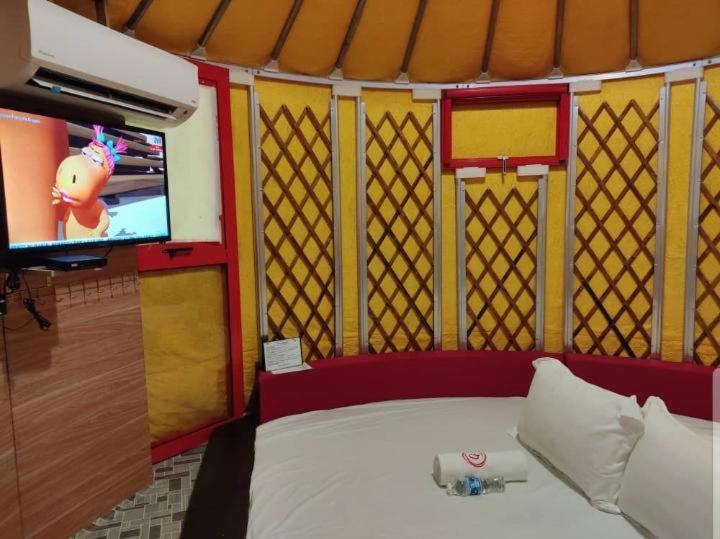 ริค รีสอร์ต เตลุก์ อินตัน Hotel เตลุคอินทัน ภายนอก รูปภาพ